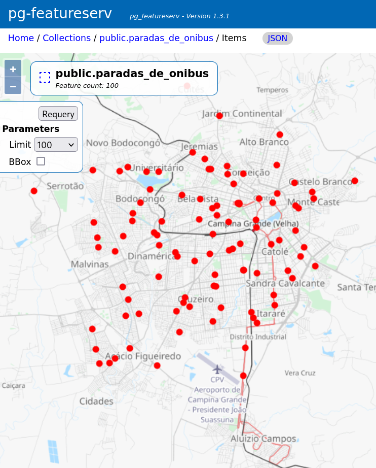 Tela do pg_featureserv mostrando a visualização dos dados da tabela paradas de ônibus. Os pontos representando paradas de ônibus tem cor vermelha e estão sobre um mapa base de alto contraste destacando feições de transporte público. No canto superior esquerdo há uma caixa para passagem de argumentos à consulta.